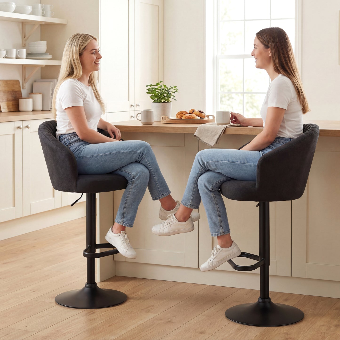 Adjustable Bar Stools Set of 2, Upholstered Kitchen Stools with Swivel Seat, Steel Frame, Footrest, ‎Black
